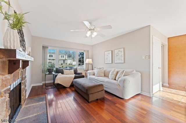 619 Van Liew Ct, Hillsborough Twp., NJ 08844