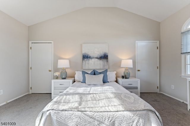 619 Van Liew Ct, Hillsborough Twp., NJ 08844