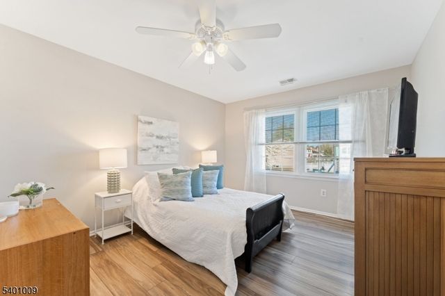 619 Van Liew Ct, Hillsborough Twp., NJ 08844