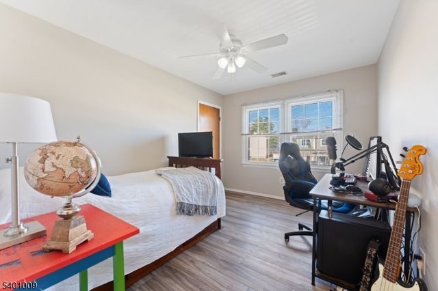 619 Van Liew Ct, Hillsborough Twp., NJ 08844