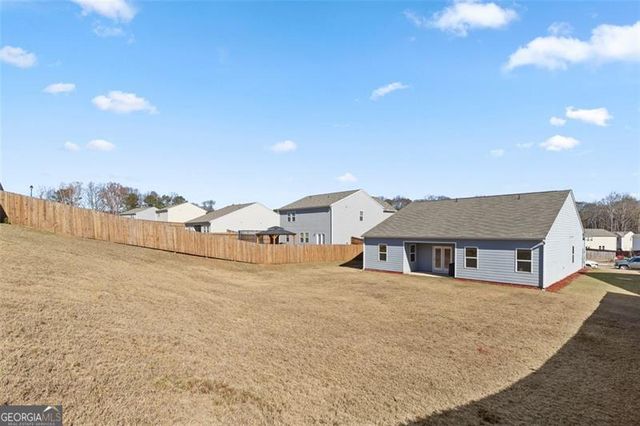 706 BENTWATER Way, Hoschton, GA 30548