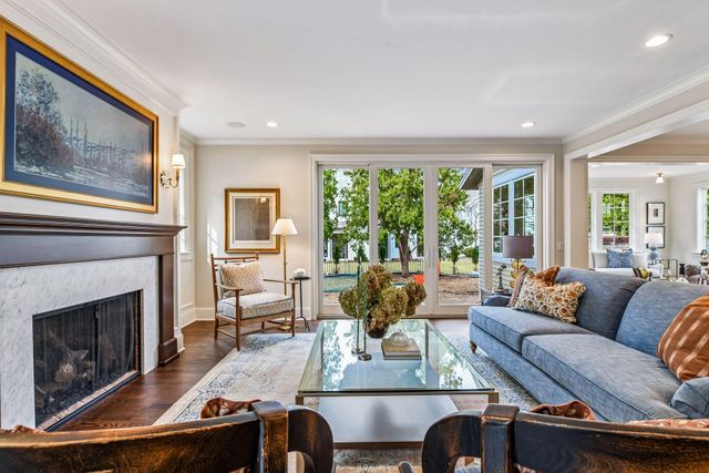 5224 Oaklawn Avenue, Edina, MN 55424