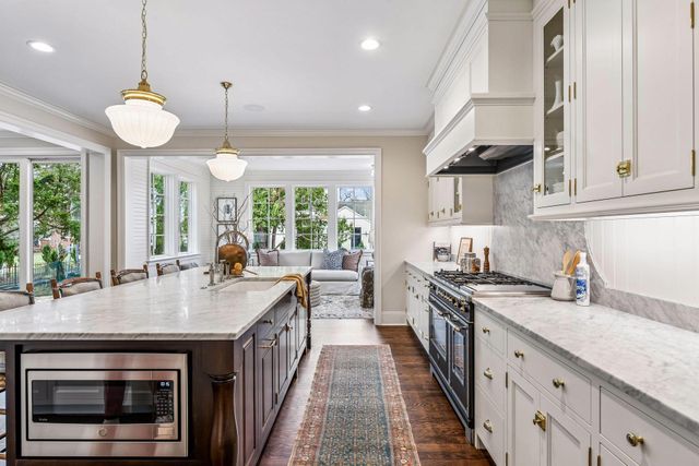 5224 Oaklawn Avenue, Edina, MN 55424