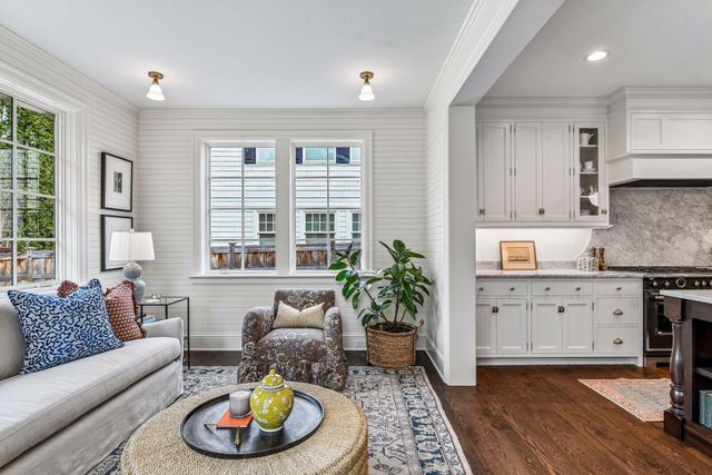 5224 Oaklawn Avenue, Edina, MN 55424