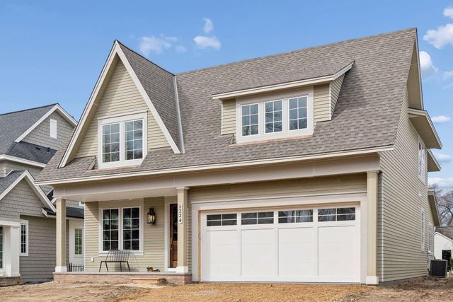 5224 Oaklawn Avenue, Edina, MN 55424