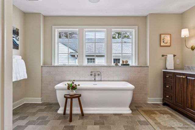 5224 Oaklawn Avenue, Edina, MN 55424