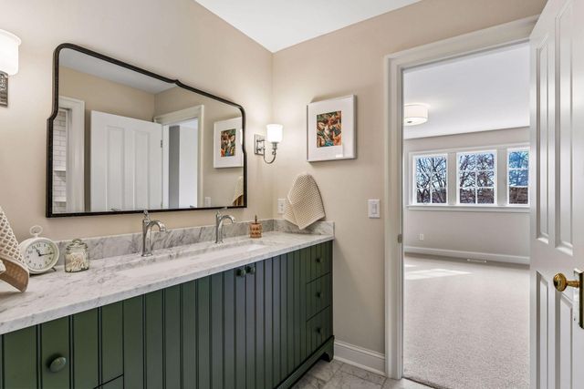 5224 Oaklawn Avenue, Edina, MN 55424