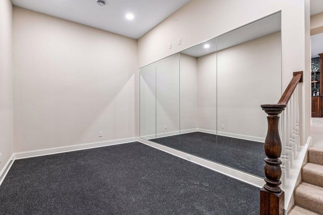 5224 Oaklawn Avenue, Edina, MN 55424