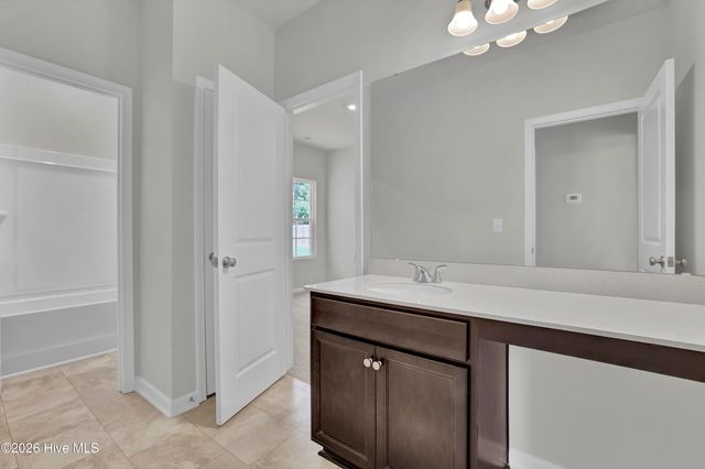 446 Galloping Foal Way SE, Bolivia, NC 28422