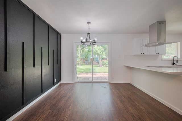 2112 Walnut Lane, Pasadena, TX 77502
