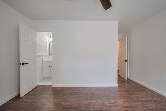 2112 Walnut Lane, Pasadena, TX 77502