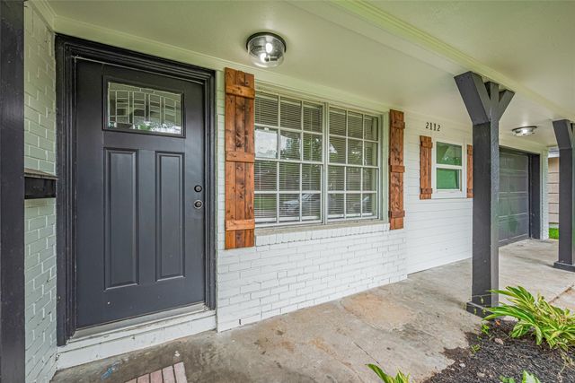 2112 Walnut Lane, Pasadena, TX 77502