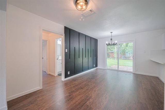2112 Walnut Lane, Pasadena, TX 77502
