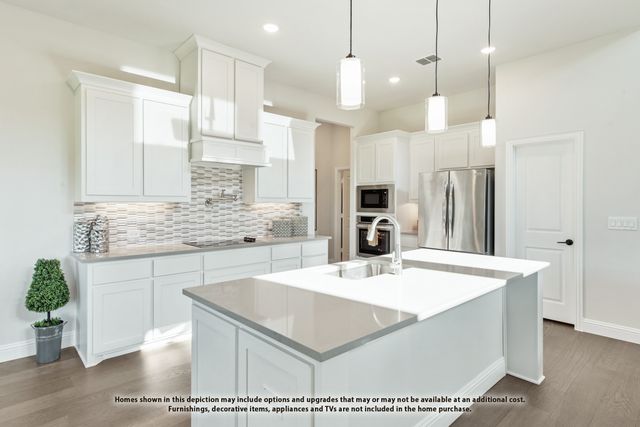 924 Lasalle Drive, Red Oak, TX 75154