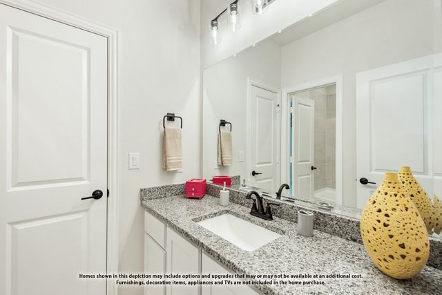 924 Lasalle Drive, Red Oak, TX 75154