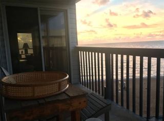 3402 Ocean Dr 37, Corpus Christi, TX 78411