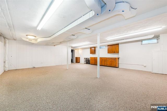122 Crest Road, Ridgewood, NJ 07450