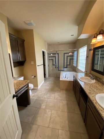 4505 Patriot Dr, Corpus Christi, TX 78413