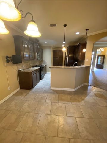 4505 Patriot Dr, Corpus Christi, TX 78413
