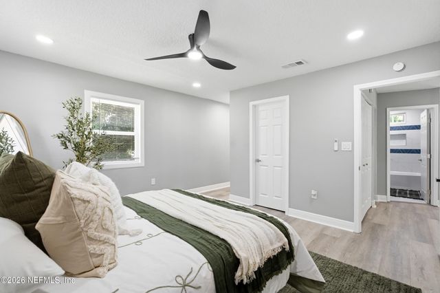 5931 OVELLA Road, Jacksonville, FL 32244