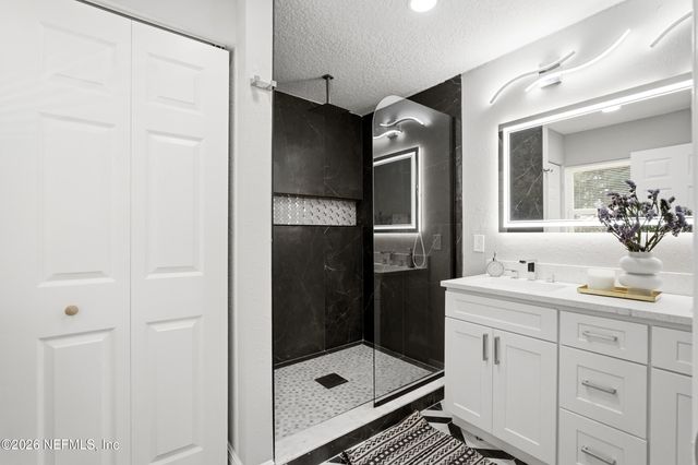 5931 OVELLA Road, Jacksonville, FL 32244