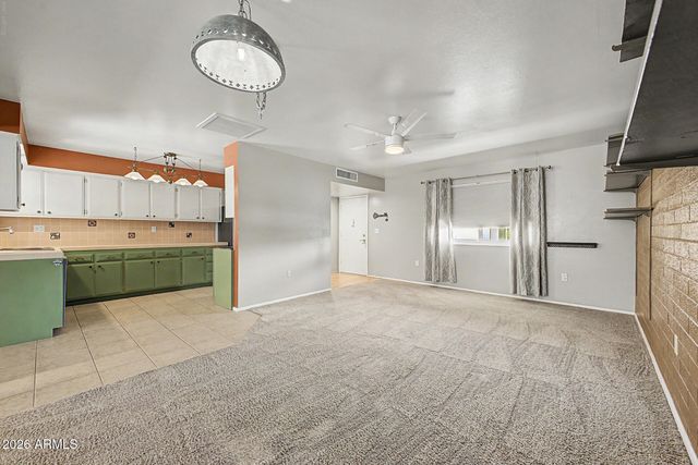 10260 W DESERT HILLS Drive, Sun City, AZ 85351