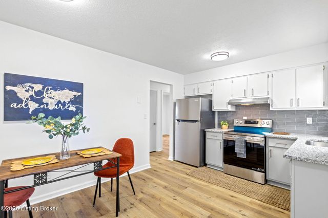 2709 Melvin Ct, Louisville, KY 40216