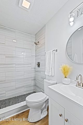 2709 Melvin Ct, Louisville, KY 40216