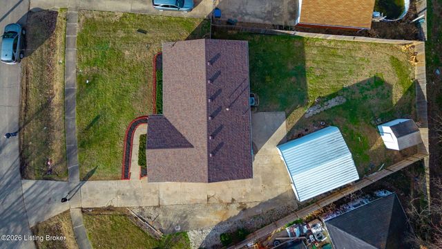 2709 Melvin Ct, Louisville, KY 40216