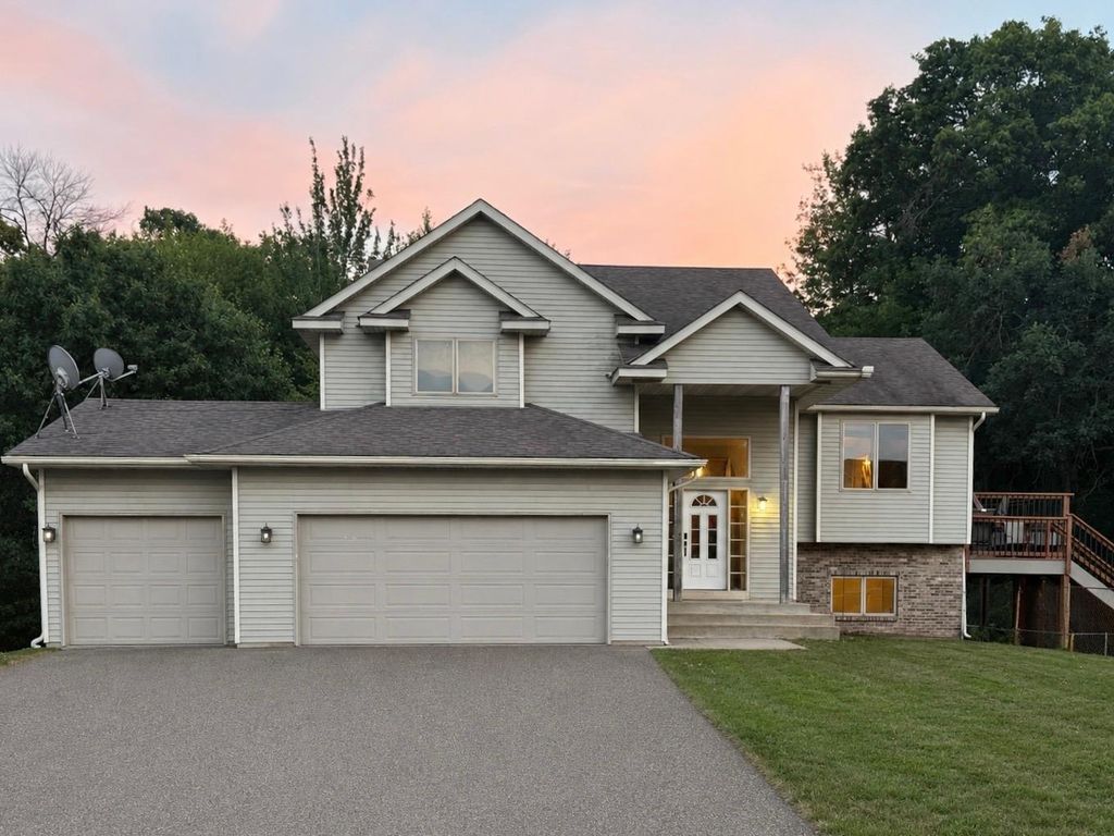 4648 209th Avenue NE, East Bethel, MN 55011 — exterior