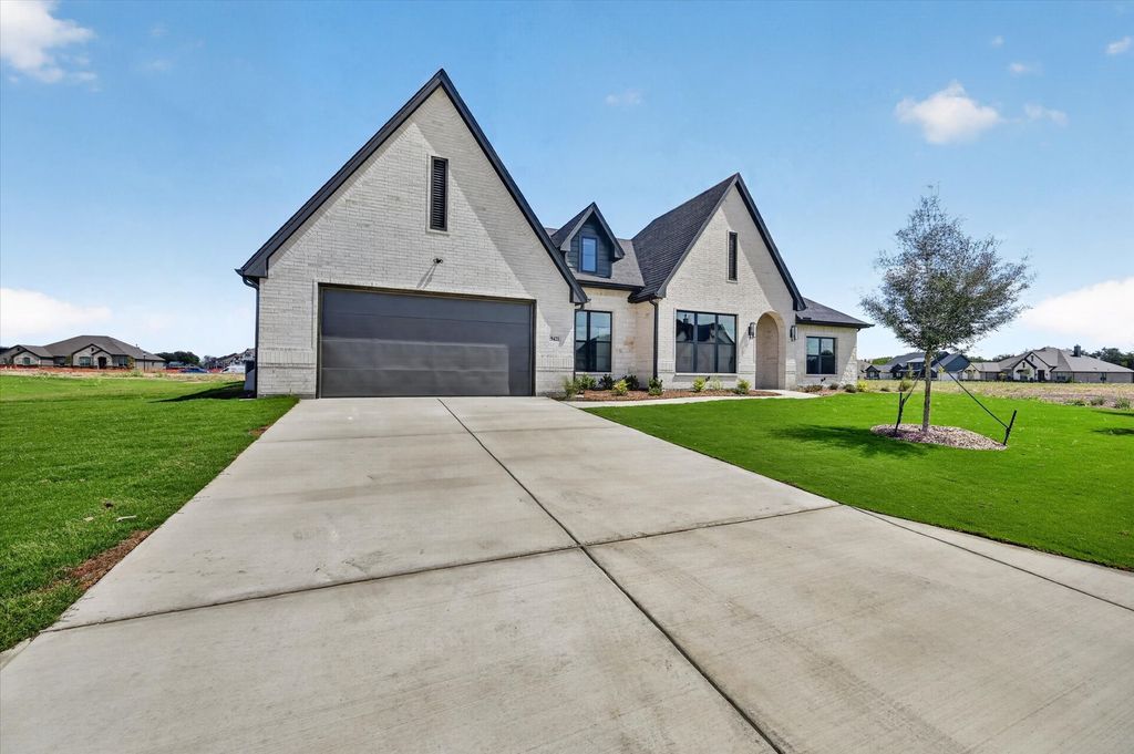 9421 Mallard Drive, New Fairview, TX 76078 — photo 2