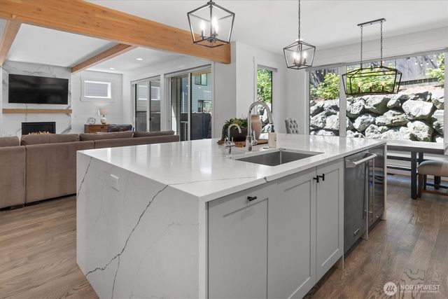 11427 115th Avenue NE, Kirkland, WA 98033