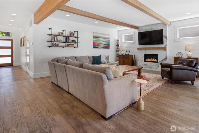 11427 115th Avenue NE, Kirkland, WA 98033