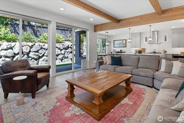 11427 115th Avenue NE, Kirkland, WA 98033