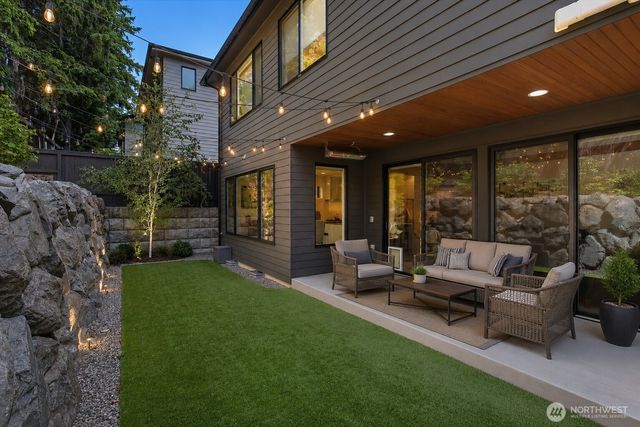 11427 115th Avenue NE, Kirkland, WA 98033