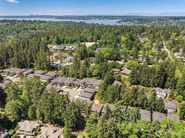 11427 115th Avenue NE, Kirkland, WA 98033