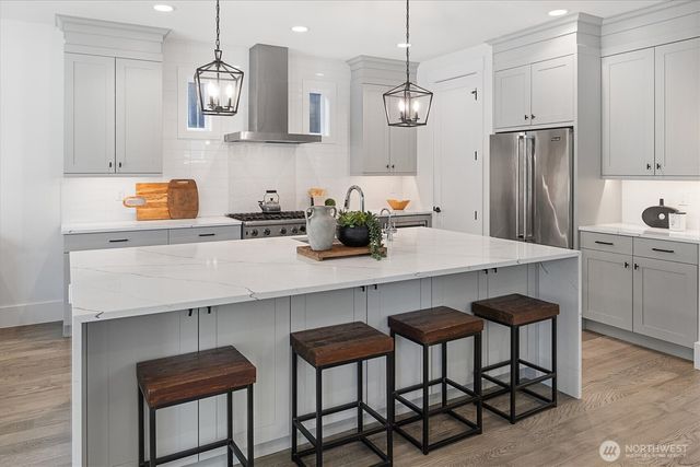 11427 115th Avenue NE, Kirkland, WA 98033