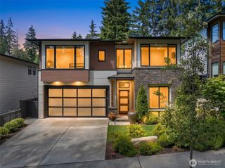11427 115th Avenue NE, Kirkland, WA 98033