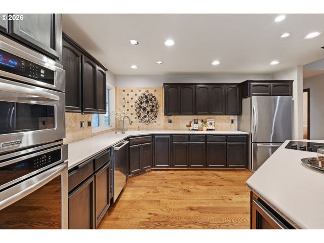 30845 Sw ROGUE Ct, Wilsonville, OR 97070