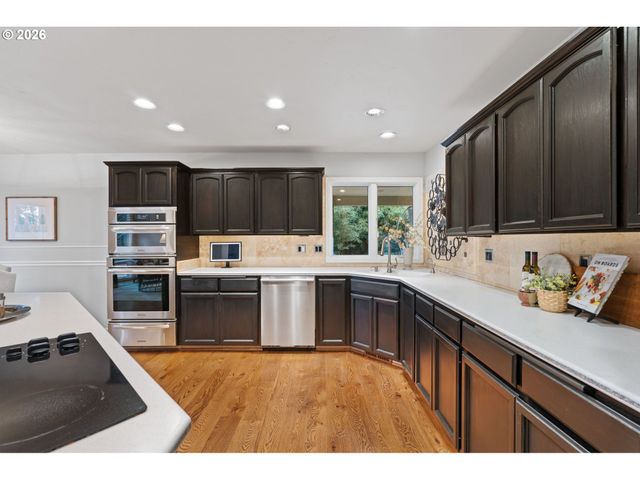 30845 Sw ROGUE Ct, Wilsonville, OR 97070