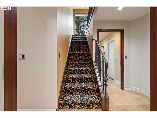 30845 Sw ROGUE Ct, Wilsonville, OR 97070