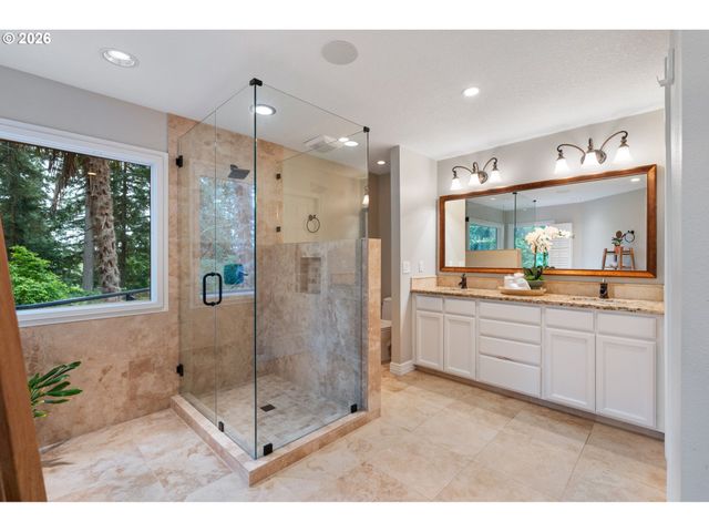 30845 Sw ROGUE Ct, Wilsonville, OR 97070