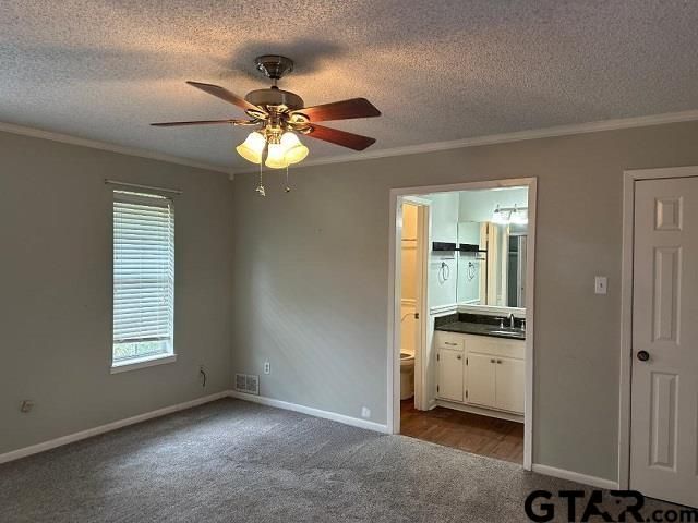 406 Hollyoak Drive, Tyler, TX 75703