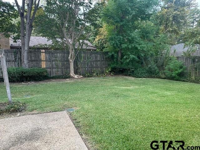 406 Hollyoak Drive, Tyler, TX 75703
