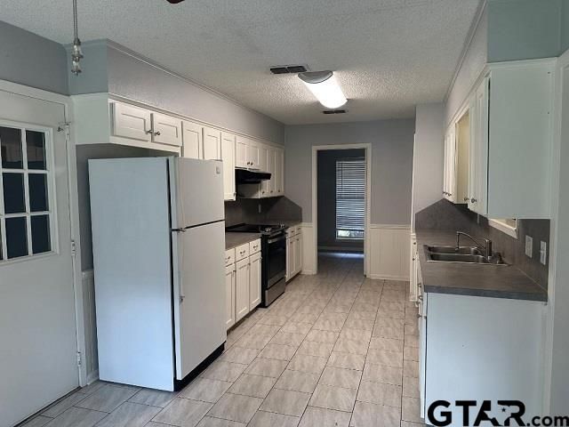 406 Hollyoak Drive, Tyler, TX 75703