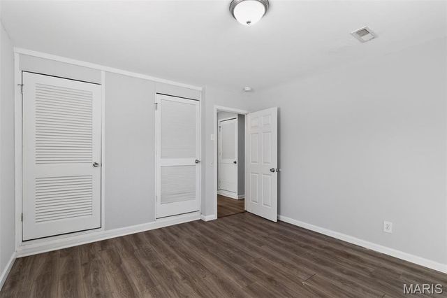 9732 Cambria Drive, St Louis, MO 63136