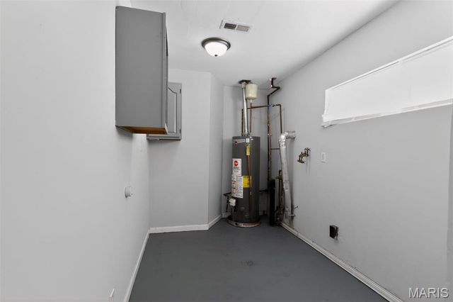 9732 Cambria Drive, St Louis, MO 63136