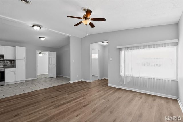 9732 Cambria Drive, St Louis, MO 63136