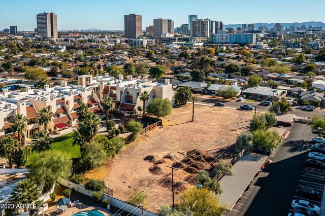 519 W GLENROSA Avenue 152, Phoenix, AZ 85013