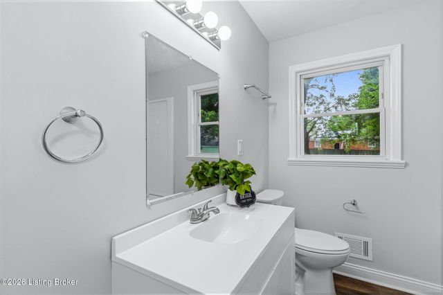 8011 Zelma Fields Ave, Louisville, KY 40228